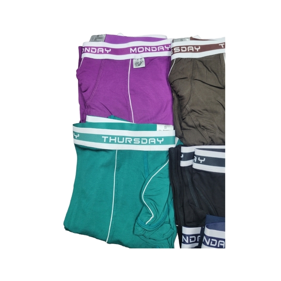 TANBOOCEL running tight set of 7 with days of the week size Small - Picture 11 of 13